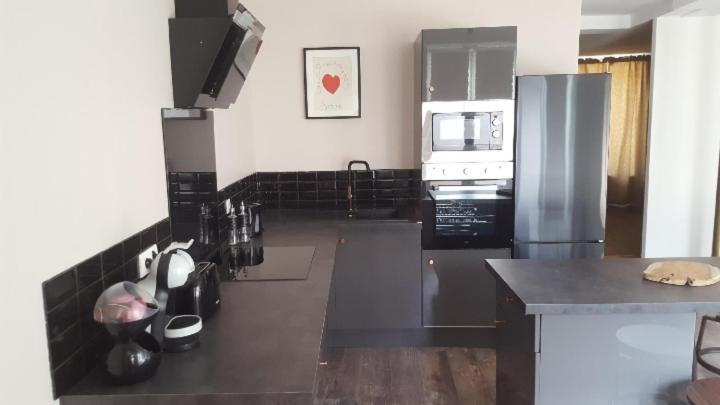 סדאן Appartement Spacieux Et Atypique מראה חיצוני תמונה