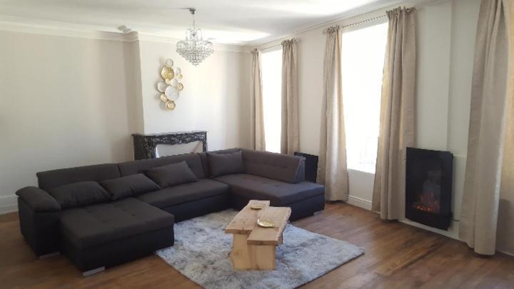 סדאן Appartement Spacieux Et Atypique מראה חיצוני תמונה